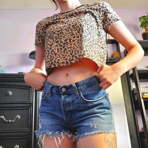 Cheetah print T shirt